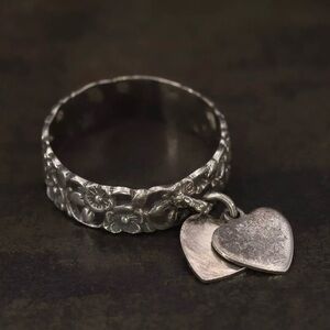 VTG Sterling Silver - UNCAS WWII Sweetheart Heart Charm band ring❤️